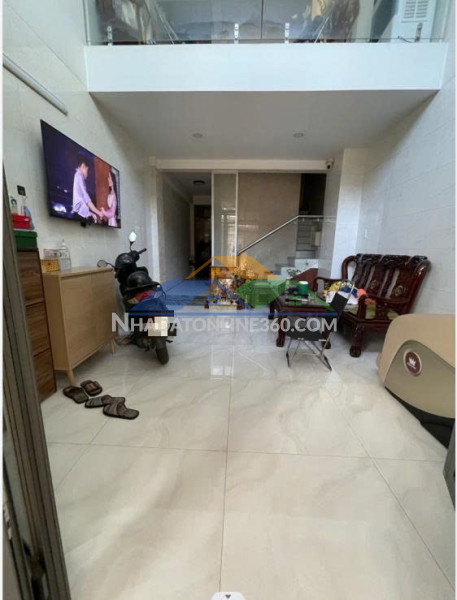Khu vip nguyễn trọng tuyển – 42m2 – 2 tầng – sân trước rộng thoáng chỉ 3.7 tỷ(tl)