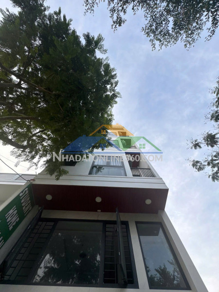 Nhỉnh 8 tỷ tòa căn hộ 5 phòng ngủ 35 triệu/tháng phố tây an thượng siêu hiếm Nhỉnh 8 tỷ tòa căn hộ 5 phòng ngủ 35 triệu/tháng phố tây an thượng siêu hiếm
