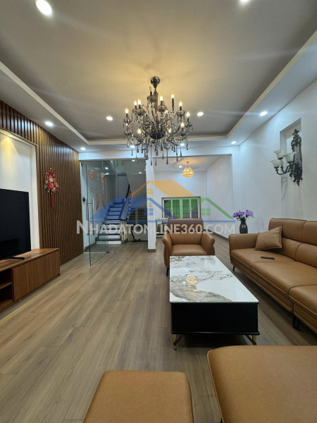 Bán gấp nhà thanh xuân, gần hồ oto lùi đỗ cửa, dt52m 5 tầng mặt tiền rộng chỉ 12.x tỷ