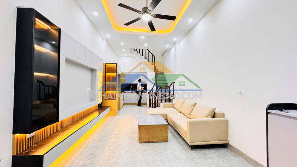 Bán nhà khương hạ, thanh xuân- nhà dân xây đẹp lung linh- 3 bước ô tô tránh- 40m