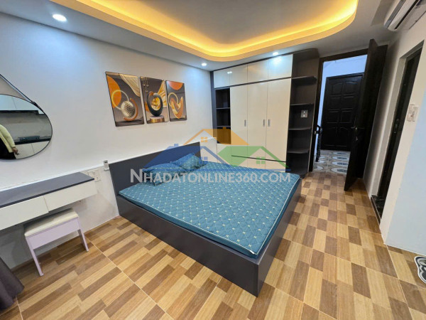 Cực sốc chính chủ cần bán nhà phố xuân thủy quận cầu giấy 50m2 x 5t nhỉnh 11 tỷ ô tô kd