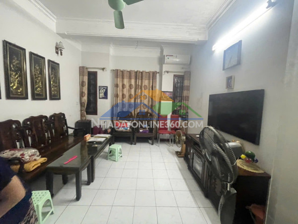 Bán nhà mặt phố chân cầm, 80m2, 72.5 tỷ, kinh doanh siêu đỉnh, phù hợp xây khách sạn