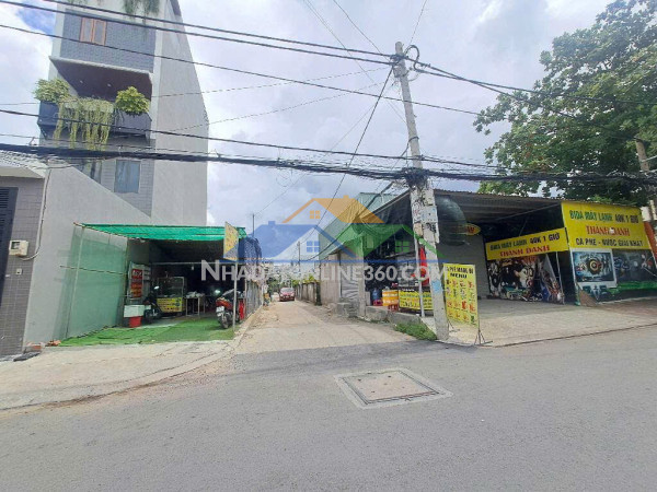 Siêu phẩm nhà phố hxh đường lê văn thọ phường 14 gò vấp chỉ 6,1 tỷ- 2 tầng 60m2 (4x15)

????diện tích ngang chuẩn 4m dài 15
????kết cấu 1 trệt 1 lầu đúc 
????cô