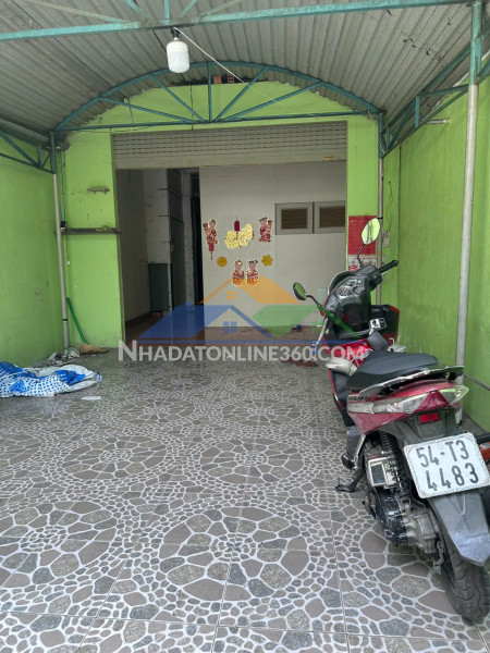 Nhà 110m2 hẻm 4m cách mt 3 căn đường số bùi minh trực p5q8