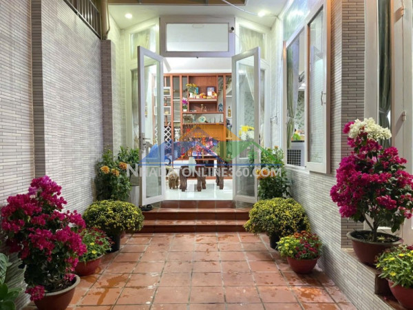 Bán nhà 72m², 4 tầng, 4pn, linh trung, thủ đức, 7.35  tỷ