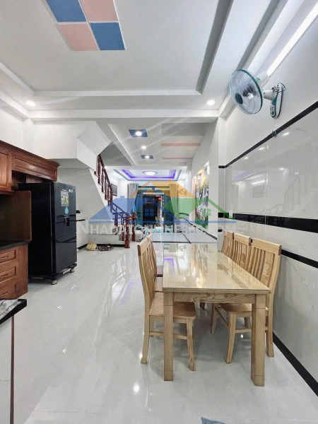 Bán nhà hẻm 248 nguyễn thái bình, phường 12, tân bình (5*18) khu k300
