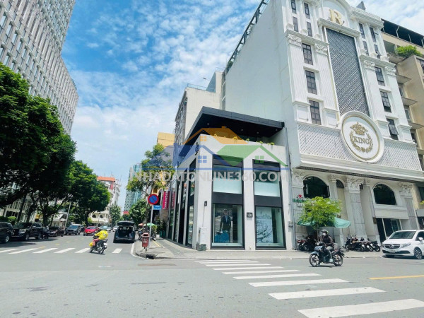 Cho thuê nhà góc 2 mặt tiền 02 mạc thị bưởi với 23 - 25 hai bà trưng, quận 1.