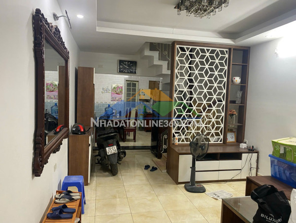 Chính chủ cho thuê nhà nguyên căn khu hoàn kiếm