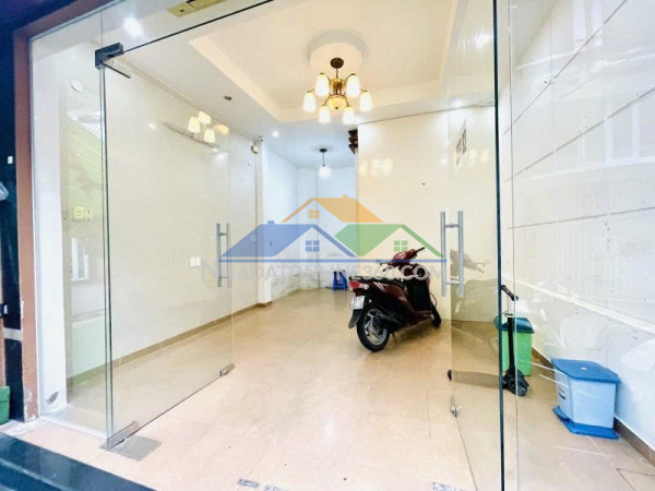 ????????siêu vip q10 - hẻm xe hơi tránh nhau- ngay nhà hát hoà bình -dòng tiền 12tr/tháng - chỉ nhỉnh 7 tỷ. ????????