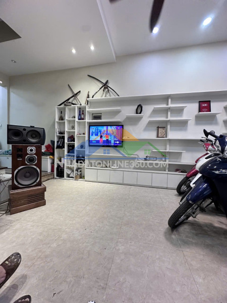 Bán nhà kim giang- thanh liệt, 200/235 m2, 4 tầng, mặt tiền 8 m, giá 39 tỷ Bán nhà kim giang- thanh liệt, 200/235 m2, 4 tầng, mặt tiền 8 m, giá 39 tỷ