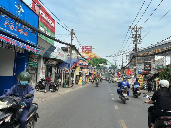Bán nhà 3 lầu hẻm 10m phan huy ích ngang 5m 110m2 vài bước ra đường gần chợ 13.2 tỷ.