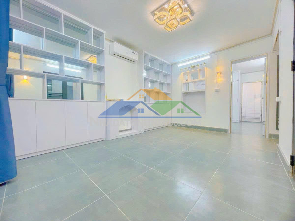 Tập thể mặt phố lương định của - phương mai 65m 2pn, nội thất đẹp, ô tô đỗ dưới, 4.66 tỷ