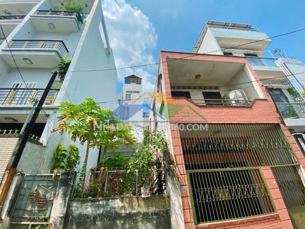 Hot, cần bán gấp hxh dương bá trạc [p1. q8] dt:100m2 (3.7 x26m). 4t.5pn,5wc chỉ 12.5 tỷ