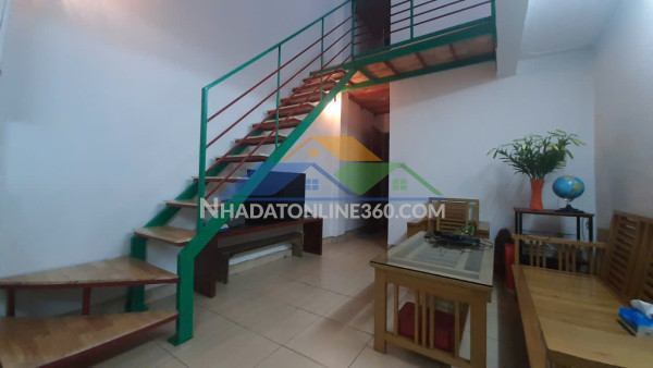 Cho thuê nhà ngõ 850 láng, 5 tầng x 45m2, mt5m, 7 ngủ, 20 triệu ở nhóm,  chdv...