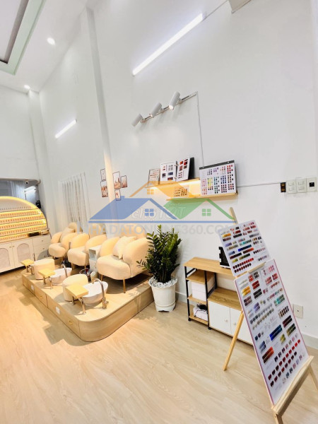 Quận 12 ! sang tiệm nail – gội tâm huyết- hà huy giáp , liên hệ zl :  0978093941 chính chủ