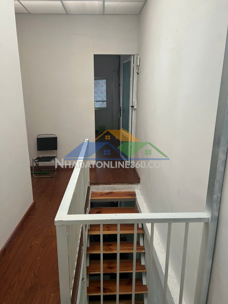 Cần bán khách sạn view đồi thông cực đẹp – hoạt động kinh doanh hiệu quả