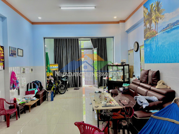 Bán nhà 1t1l mới đẹp, sổ riêng thổ cư, đường oto, gần chợ 26, chỉ 2tỷ690