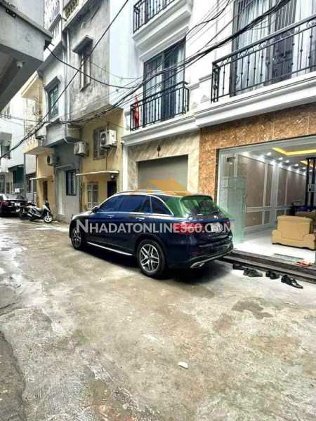 Cho thuê nhà 4 tầng ngọc thụy – gần cầu chương dương