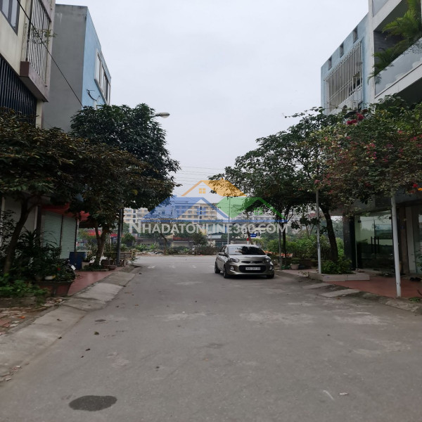 ???? bán đất trong đê đông dư, gia lâm. 77m², mt 5m, ô tô thông. lh 0989894845????