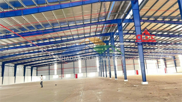 Xt429 cho thuê nhà xưởng tập chung nhiều dn fdi, kiên cố, trống xưởng giao liền