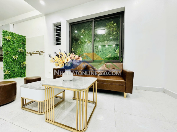 Nhà dân xây dộc lập lâm tường 5 tầng giá rẻ