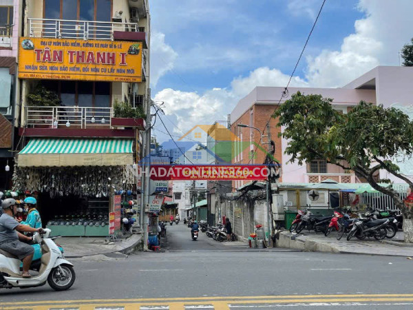 Bán nhà lầu 110m2 ngay trường Ngô Quyền trung tâm Biên Hòa Đồng Nai có 3,9 tỷ