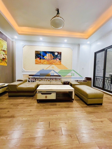 Chung cư cầu giấy 65m 3 ngủ ô tô đỗ chân tòa nhà giá 3 tỷ 950