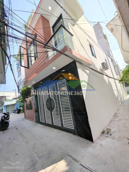 Bán nhà mới căn góc 2 tầng tttp hẻm ô tô đường quốc tuấn p.tân tiến