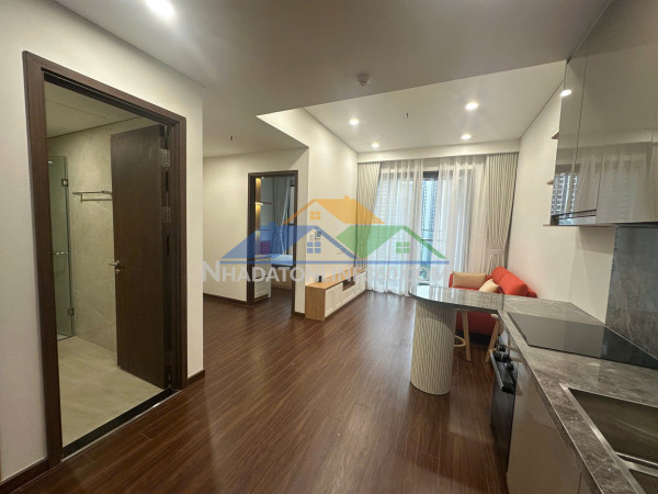 Chính chủ cho thuê mặt bằng kinh doanh tầng 1-2-3-4 tại nhà số 2 ngõ 370 nguyễn văn cừ, hn