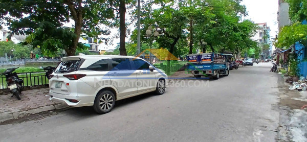 Bán nhà mặt phố bồ đề, 6 tầng thang máy, 2 ô tô vào nhà, kinh doanh sầm uất, dt: 72m², giá chào: 23,8 tỷ có tl Bán nhà mặt phố bồ đề, 6 tầng thang máy, 2 ô tô vào nhà, kinh doanh sầm uất, dt: 72m², giá chào: 23,8 tỷ có tl
