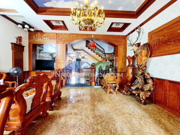 Bán biệt thự 5 lầu mái thái mtkd spa nguyễn văn khối 7m 266m2 có hầm, hồ bơi chỉ 22.5 tỷ