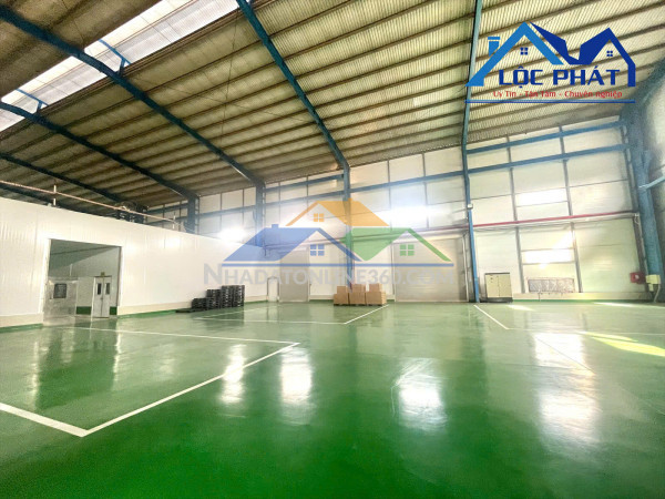 Cho thuê xưởng 900m2 nền epoxy huyện Vĩnh Cửu, Đồng Nai giá 70k/m2