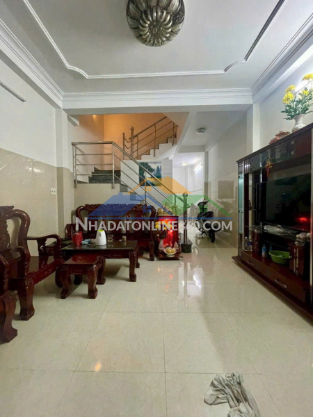 Nhà mới 4 tầng nở hậu đường âu dương lân p3q8. giá 5,95 tỷ tl