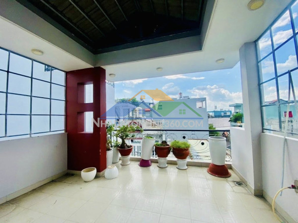 Nhà 2 mặt tiền hxhthồng - 100m ngang 5.5 - kề chợ tân hương giá mểm nhỉnh 8 Nhà 2 mặt tiền hxhthồng - 100m ngang 5.5 - kề chợ tân hương giá mểm nhỉnh 8