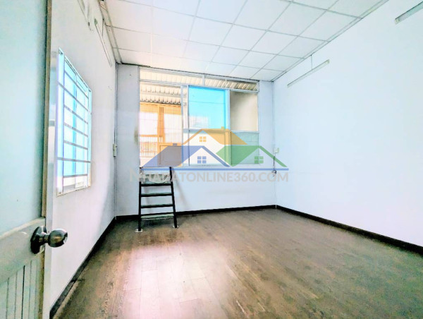 Phạm văn hai, tân bình, hẻm xe hơi, 4 tầng, nở hậu tài lộc, chỉ 8 tỷ nhỉnh.