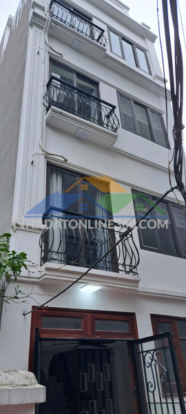 Bán nhà ngõ 564 nguyen văn cừ, bồ đề,35m 5t  oto ,kd, 7,8 tỷ .