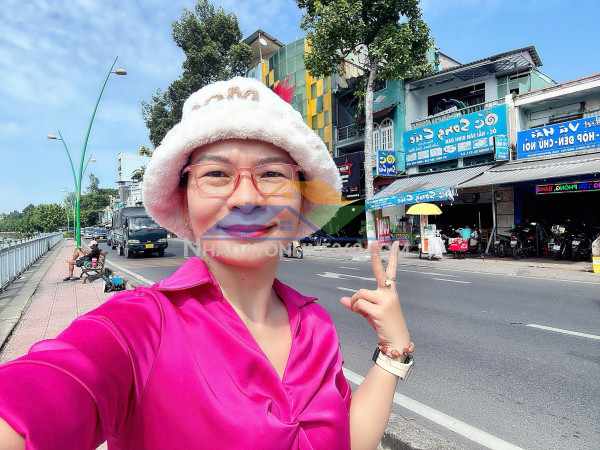 Hiếm bán hxh đậu cửa đ.nguyễn khắc nhu, q.1 - giang giang:0901611116