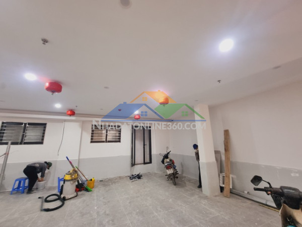 Bán nhà phân lô nghĩa đô – 5 tầng mới – vỉa hè – oto vào nhà – giá chỉ 16 tỷ