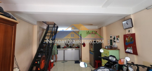 ♪ nhà kiệt 3m thẳng thông 50m ra lê độ, 50m2, ngang 4.6, gác lửng, 2.xx tỷ