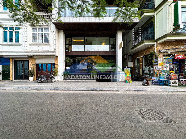 Bán nhà 9 tầng x 140m2 - ngõ 28 nguyên hồng - huỳnh thúc kháng - 65 tỷ