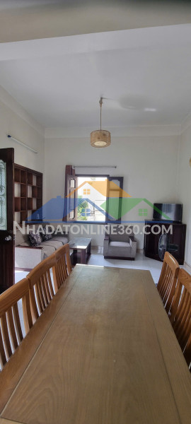 Cho thuê căn hộ 150m², tầng 2, biệt thự -ngõ 279 đội cấn,ba đình, căn hộ đẹp, full đồ