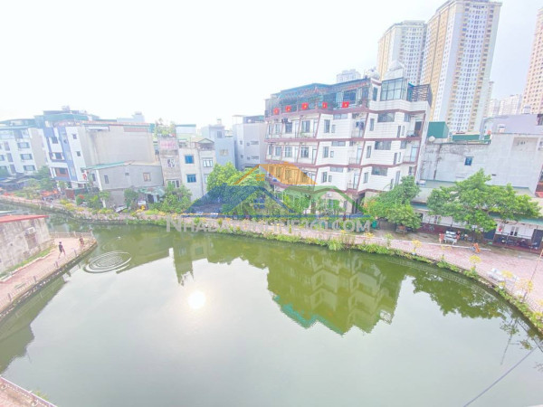 Chỉ hơn 7 tỷ có ngay siêu phẩm view hồ triệu đô - lô góc 3 thoáng - nhà mới cứng _ ô tô vào tận rinh phủ
