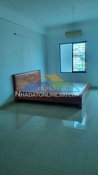 Cho hộ gia đình hoặc sinh viên thuê căn hộ tầng 3 ngõ 69 hoàng văn thái, thanh xuân