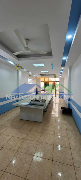Vỡ nợ cần bán nhà  mặt phố lê hồng phong trung tâm hà đông - kinh doanh sầm uất - vỉa hè rộng giá tốt