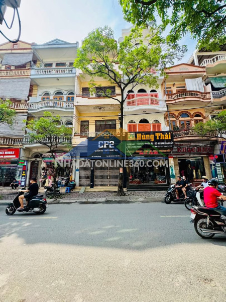 Cần bán gấp nhà  lê hồng phong - mặt phố- kinh doanh - vỉa hè đá bóng - 2 mặt tiền trước sau - cạnh mê linh plaza hà đông - vị trí đỉnh