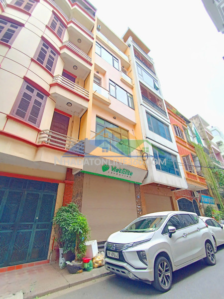 Phân lô, ô tô tránh, dòng tiền 300tr/tháng phố nguyên hồng. 53m² x 4t – 19,5 tỷ