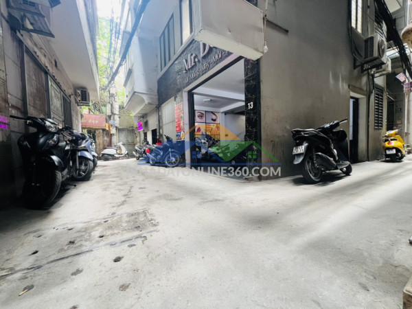 Nguyễn du 150m ô tô đỗ cửa, kinh doanh, nhà đẹp ở luôn, chỉ 4.x tỷ