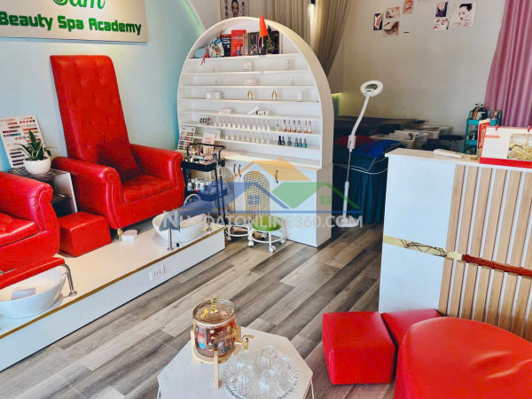 Em cần sang tiệm spa-nail (hoặc share) tại hóc môn