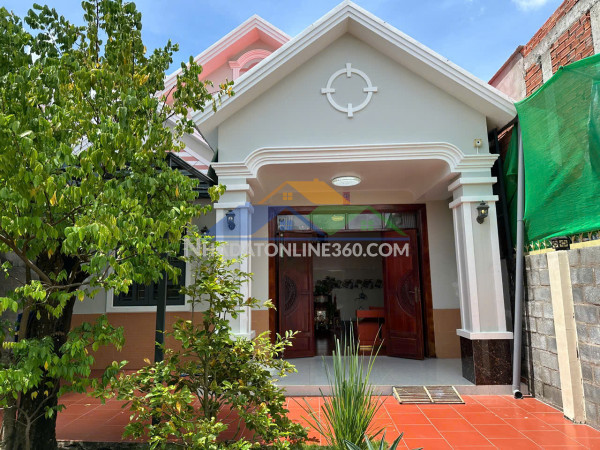CHỦ BÁN GẤP NHÀ VƯỜN BÌNH CHÁNH - SỔ HỒNG RIÊNG- GIÁ 3TỶ250