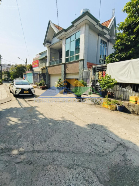Bán đất full thổ cư 180 m2 (12mx15m), tặng nhà c4 -  chỉ 6.2 tỷ - kdc hiện hữu, giáp quận 8